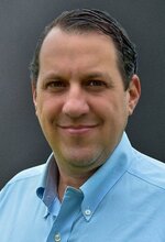 Real Estate Agent Daren Levitt